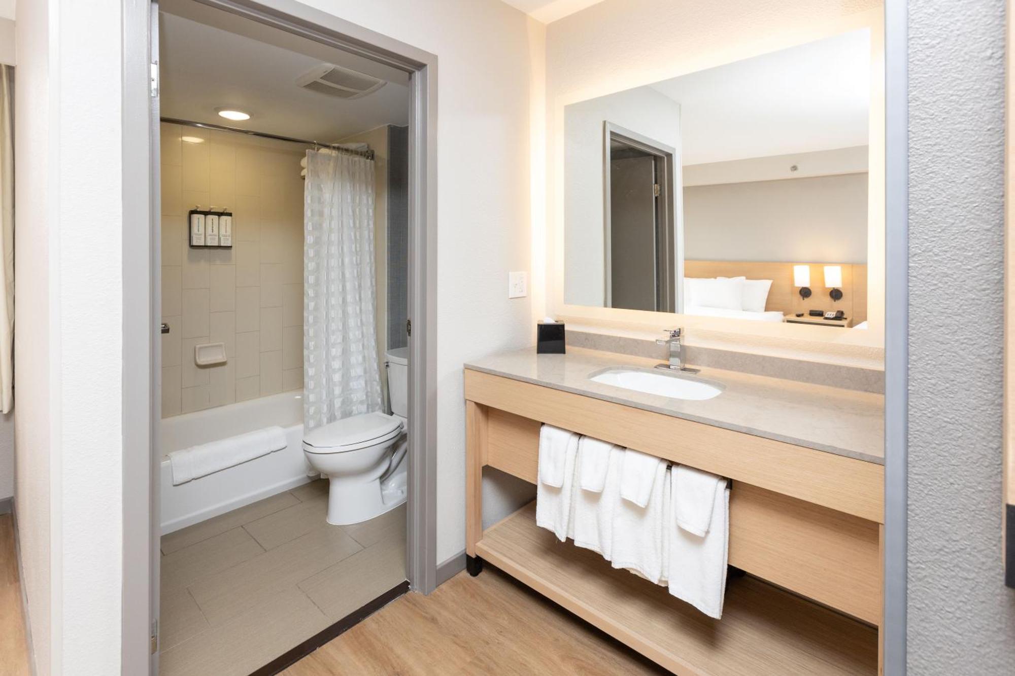 Hyatt Place Atlanta Alpharetta North Point Mall מראה חיצוני תמונה