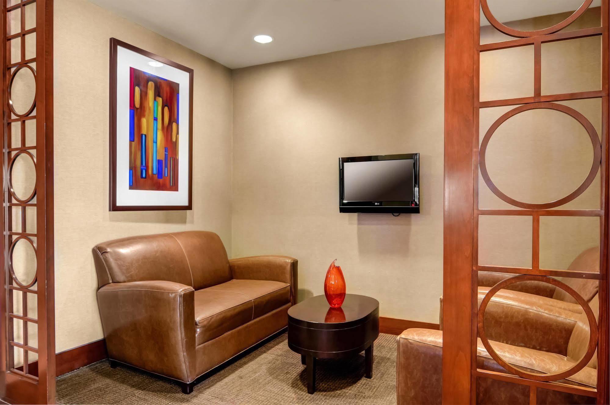 Hyatt Place Atlanta Alpharetta North Point Mall מראה חיצוני תמונה