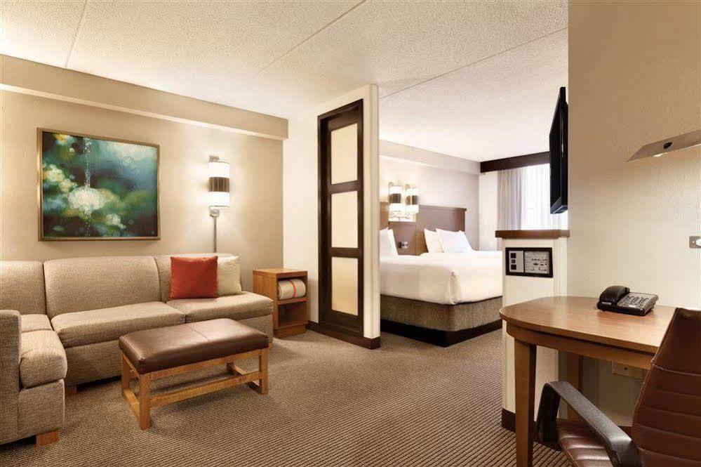 Hyatt Place Atlanta Alpharetta North Point Mall מראה חיצוני תמונה